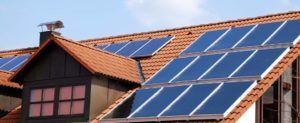 Cuantas placas solares se necesitan para una casa